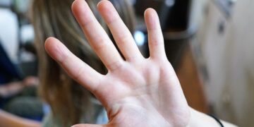 Dall’amore tossico al femminicidio: incontro con i parenti delle vittime