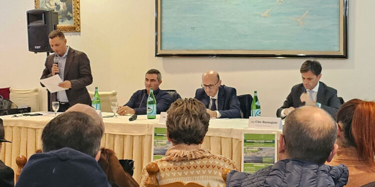 Emergenza ambientale, i cittadini di Ercolano chiedono bonifiche e riqualificazione