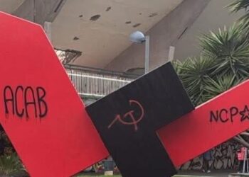 Manzo (FdI): «Un gesto inaccettabile, la città merita rispetto»