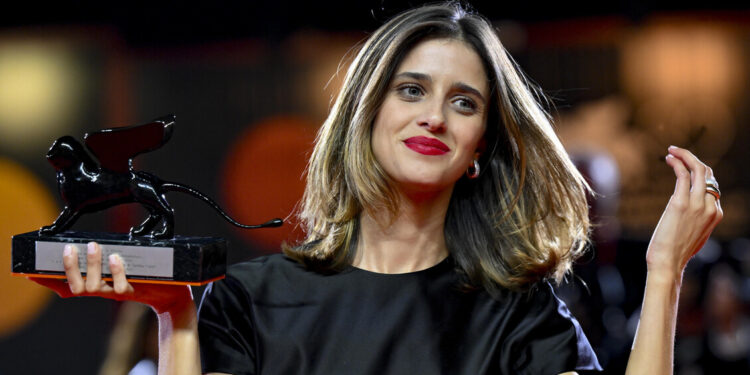 Milano Cortina: Benedetta Porcaroli alla Cerimonia di chiusura