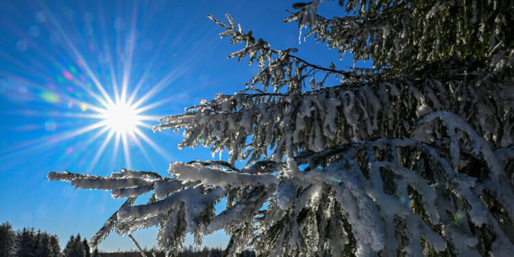 Oggi maltempo con neve e pioggia ma da domani arriva l’anticiclone delle Azzorre
