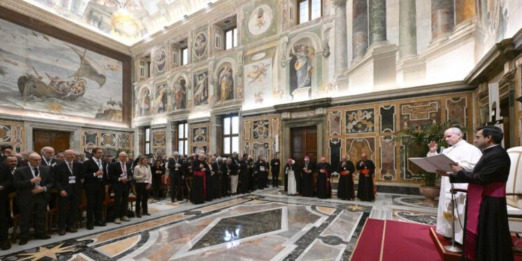 Il Papa, importante per me conservare la libertà di promuovere la pace