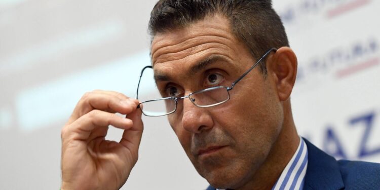 Vannacci all’attacco: “Follia in Forza Italia, per alcuni benpensanti uomo può essere incinto”