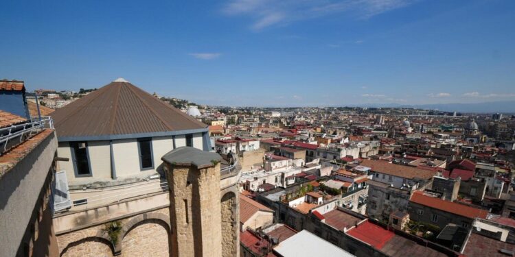 Passeggiata sul tetto del Duomo, veduta mozzafiato dell’intera Napoli