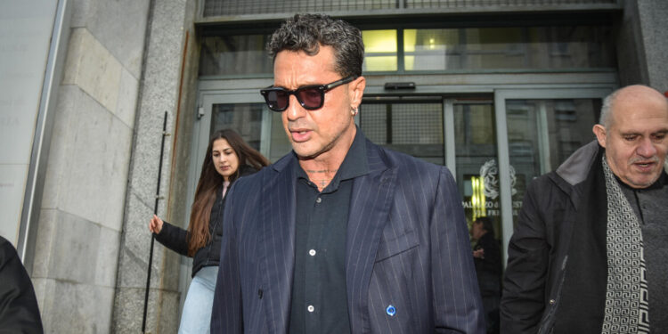 Corona-Signorini, accolto parzialmente il reclamo dell’ex paparazzo