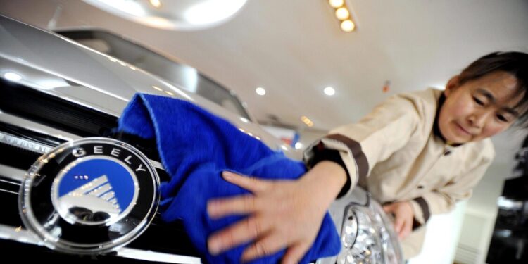 Geely Auto diventa un ‘traino per l’industria’ secondo S Global