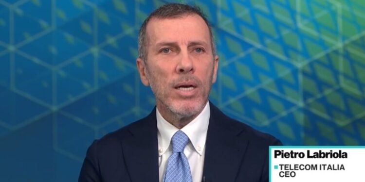 Labriola (Tim), sarà il mercato a decidere se l’offerta di Poste è fair