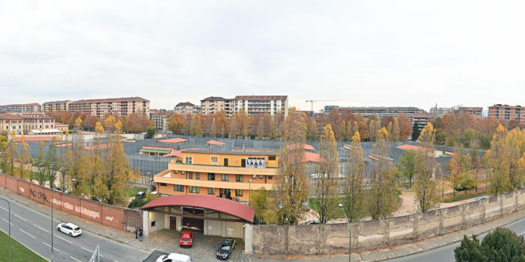 Antagonisti, ‘proteste e tensioni nel Cpr di Torino’