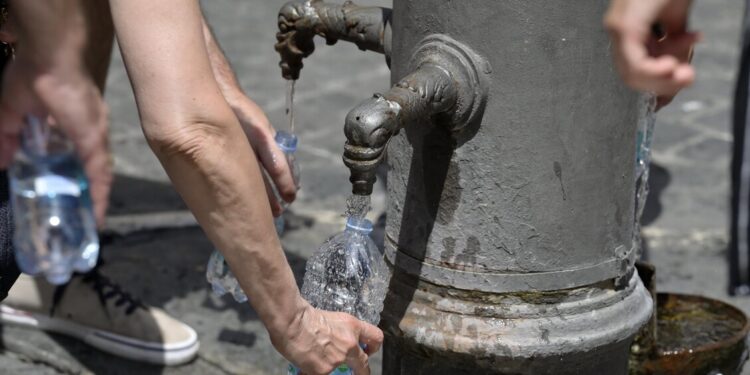 Uil, tariffe alte, servizio insufficiente, fallimento del sistema idrico