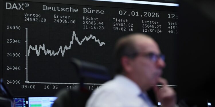 Spread Btp-Bund a 71 punti, Btp Valore in chiusura: attesi i rendimenti reali