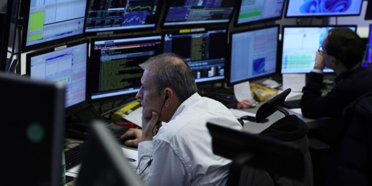 Spread Btp-Bund in rialzo a 65 punti, la guerra in Iran scuote i mercati