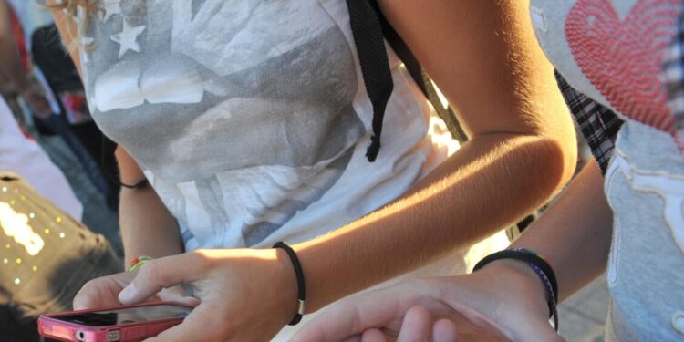 Ventenne denuncia uno stupro dopo un’appuntamento su una app di incontri