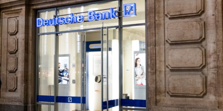 Deutsche Bank prevede aumento del bonus dipendenti di almeno il 5%