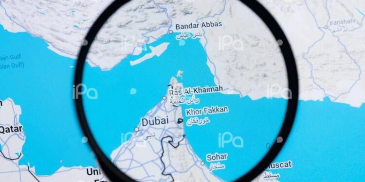 Iran. Sisto (Confitarma): “Hormuz resta passaggio obbligato, ma priorità sicurezza equipaggi”