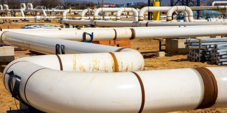 Scorte di gas, come è messa l’Italia oggi: reggeremo alla crisi in Iran?