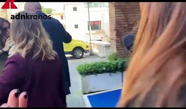 Santanchè arriva al ministero, nessuna risposta ai cronisti sulla richiesta di dimissioni