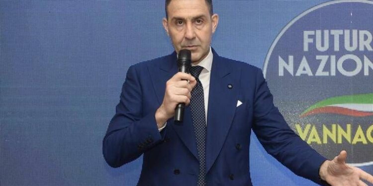 Basta l’Iban per fare dispetti: addebito da 1.200 euro al partito di Vannacci