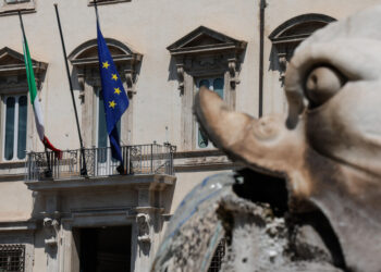 Il governo lavora al decreto primo maggio, tre ipotesi in campo