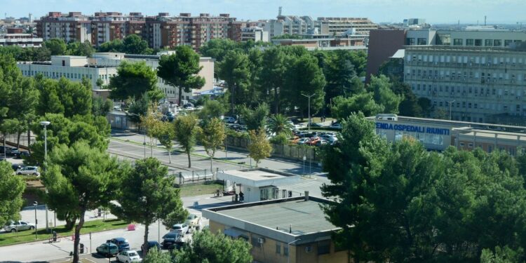 Aggredito brutalmente 24enne a Foggia, è in ospedale in prognosi riservata