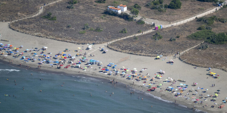 Anticipo d’estate nel weekend, sole e temperature 9 gradi sopra la media