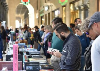 Scuola Librai Italiani festeggia ventennale a Orvieto con ospite Antonio Manzini