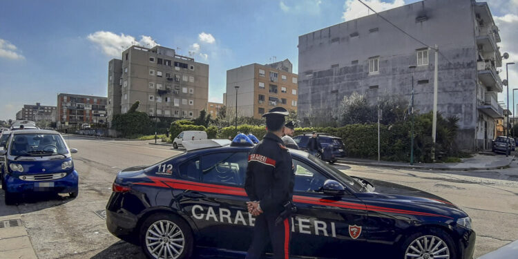 Ventenne ucciso a Napoli, ipotesi agguato di camorra