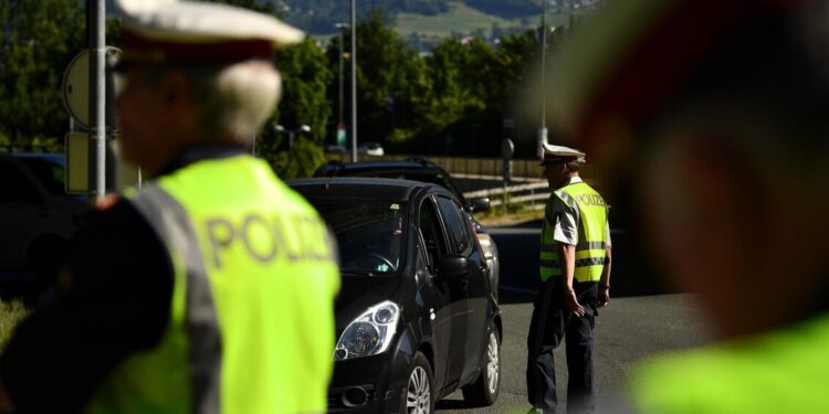 Il Tirolo vieta di saltare la coda in autostrada lungo strade secondarie
