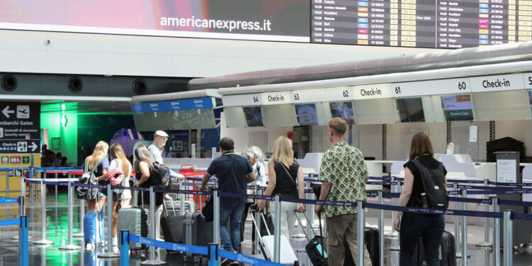 RimborsoAlVolo, con crisi in Medio Oriente a rischio i viaggi estivi