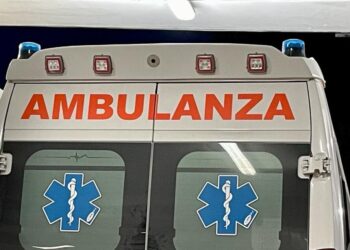 Olio motore nel drink dell’amico, denunciato un 17enne dopo una festa