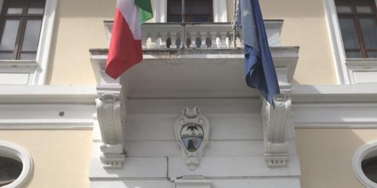 Prendeva pensione della madre morta da 13 anni, 300mila euro congelati