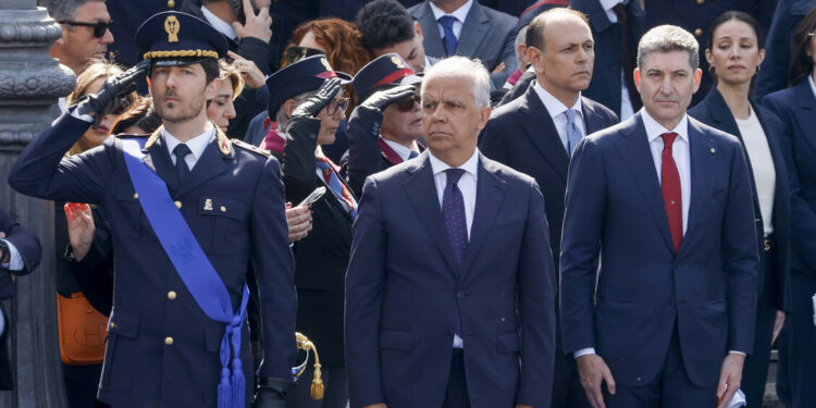 Piantedosi, ‘minaccia eversiva è reale, presente, attiva’