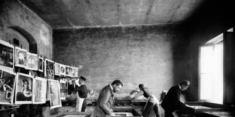 Il patrimonio dei Fratelli Alinari in due sedi, a Firenze e Montecatini