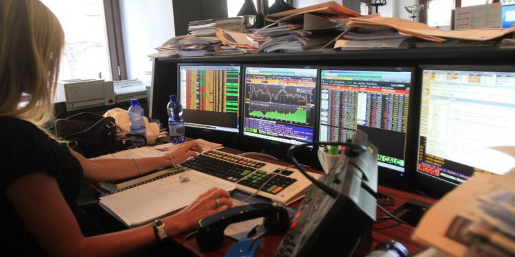 Spread Btp-Bund a 81 punti base, rendimenti in crescita nel giorno dell’asta dei Btp