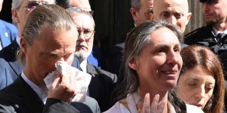 Avvocati famiglia del bosco, ‘nessun contratto con Netflix’