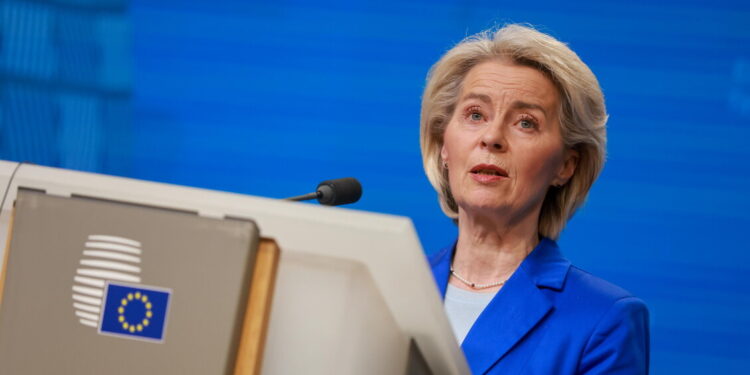 La Commissione Ue verso le misure contro il caro energia il 22 aprile