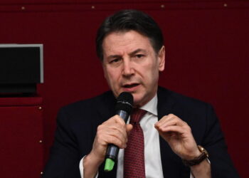 Conte a Meloni, noi pronti alla sfida progressista,abbiamo più proposte condivise