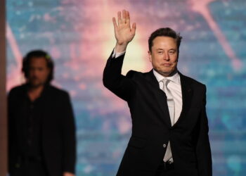 Musk affila le armi in tribunale, ‘Altman fuori da OpenAI’