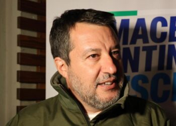 La Lega: “Lavoriamo alla revoca del permesso di soggiorno per chi delinque”
