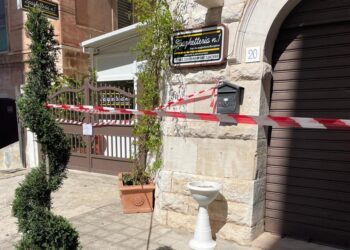 Cameriere ucciso per errore in ristorante, ‘era una persona seria e onesta’
