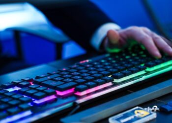 Attacco hacker a infrastrutture Pa, indaga l’Antiterrorismo di Roma