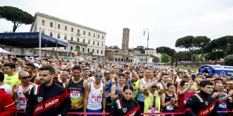 Partita la Race for the cure, in 200mila per la lotta al tumore del seno
