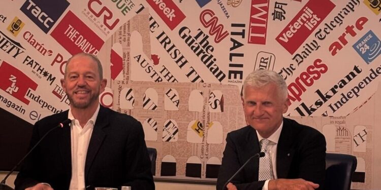 A.Illy, scomparsa del 50% terre del caffè è prospettiva sempre più concreta
