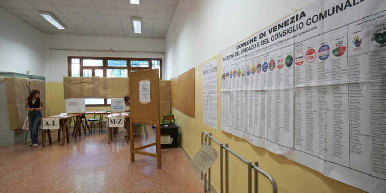 Alle 23 l’affluenza alle amministrative è del 46,31%