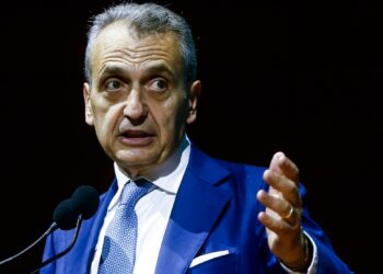 Pos-cassa, il collegamento vale 5,3 miliardi al Fisco: milioni di scontrini extra al mese
