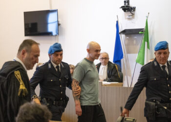 Al via il processo per l’omicidio del capotreno Alessandro Ambrosio. Il legale di Jelenic chiede una perizia psichiatrica