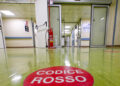 Entra in casa e tenta di strangolare una donna, s’indaga nel Salernitano