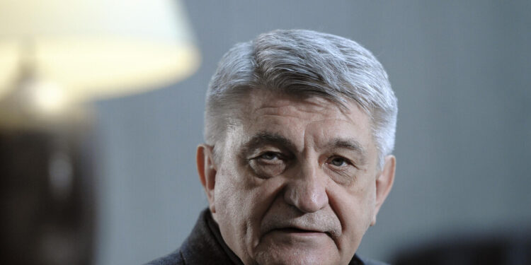 Alexander Sokurov e Suad Amiry non parteciperanno alla Biennale della Parola
