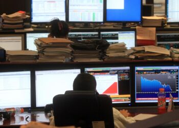 Spread Btp-Bund a 73 punti base, oltre 25 miliardi di euro dalle aste di fine maggio
