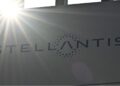 BYD, offensiva in Europa: trattative con Stellantis