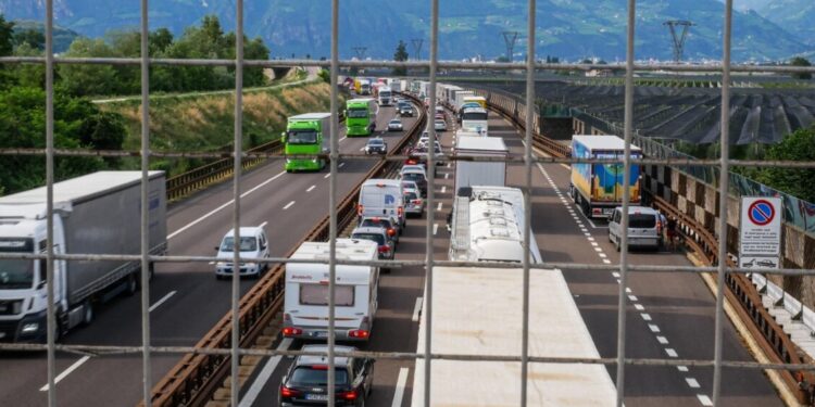 Dal 1 giugno al via rimborso pedaggio Autostrada per blocco traffico o cantieri